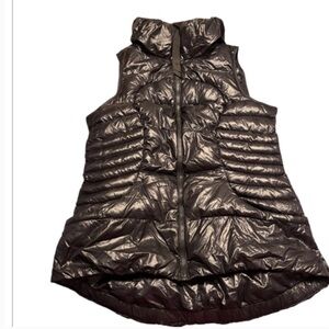 Lululemon Athletica Shiny Black Puffer Vest